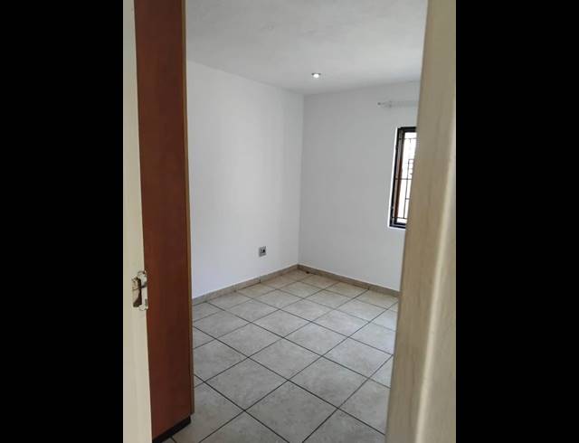 3 BEDROOM PROPERTY TO RENT IN ALOE RIDGE
